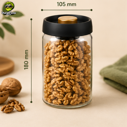 Bocal rempli de noix. Contenance 1200ml.