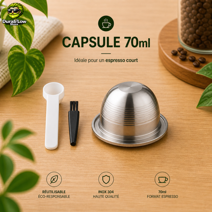1 capsule réutilisable Nespresso Vertuo, une cuillère et une brosse.