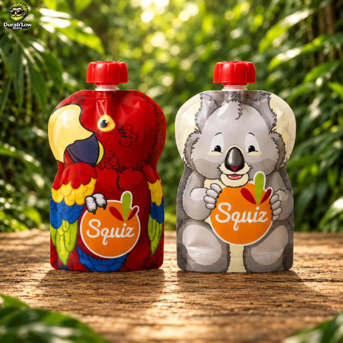 Lot de 2 gourdes à compote aux motifs animalier dans un décor de verdure.